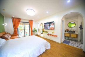 Domino Home with Banlcony Lake View